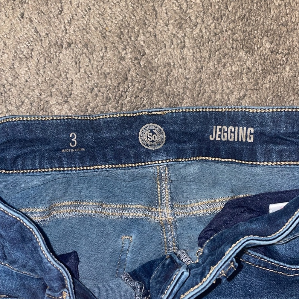 Jeans - Picture 4 of 4